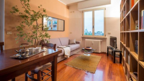 JOIVY Warm Family Flat for 6 with Terrace in Milan